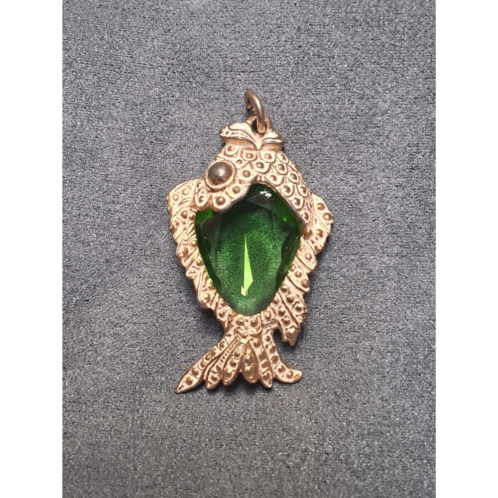 Vintage Jelly Belly Fish Pendant Green Stone
